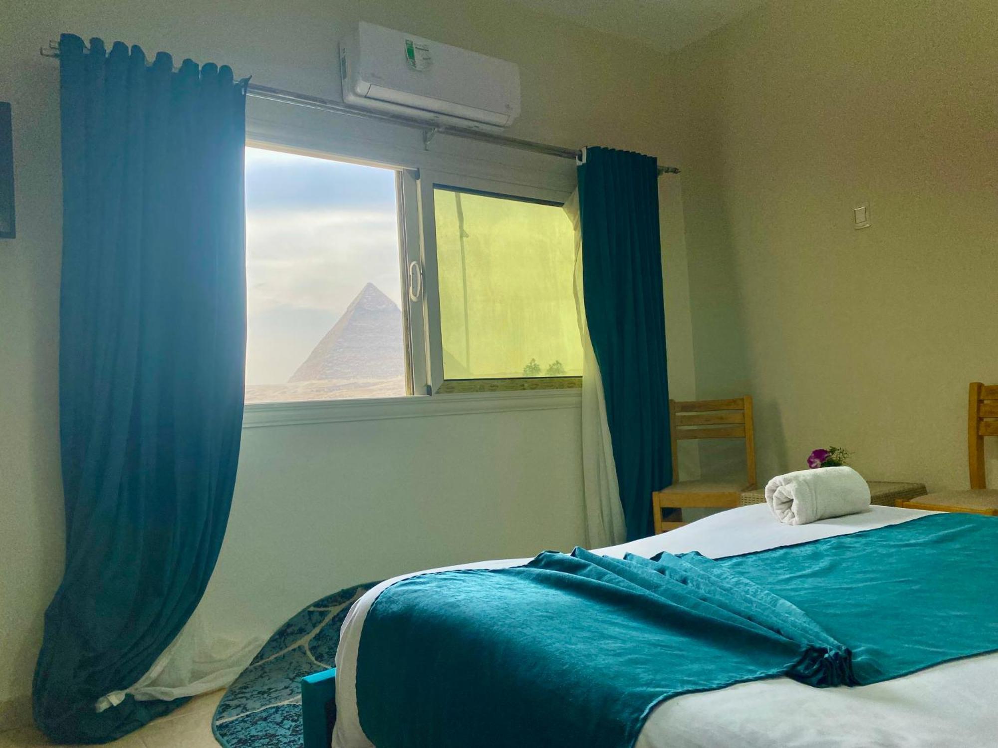 Anubis Kingdom Pyramids Hostel Kafrat al Jabal Exterior photo